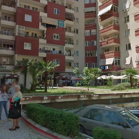 Lydia's 3 Bedroom Flat In Lejlighed *